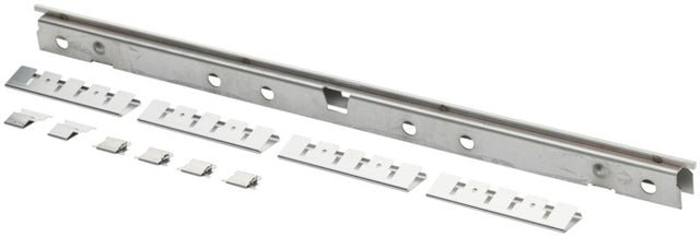 V-ZUG Kit di montaggio traversa per combinazioni di piani cottura, applicato, in acciaio inox (1 pezzo)